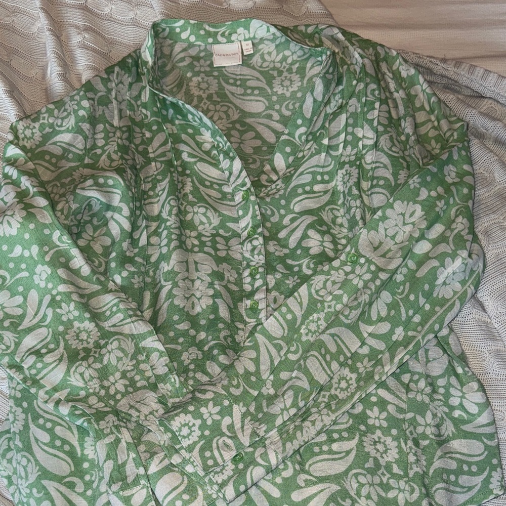 Green and White Floral Blouse